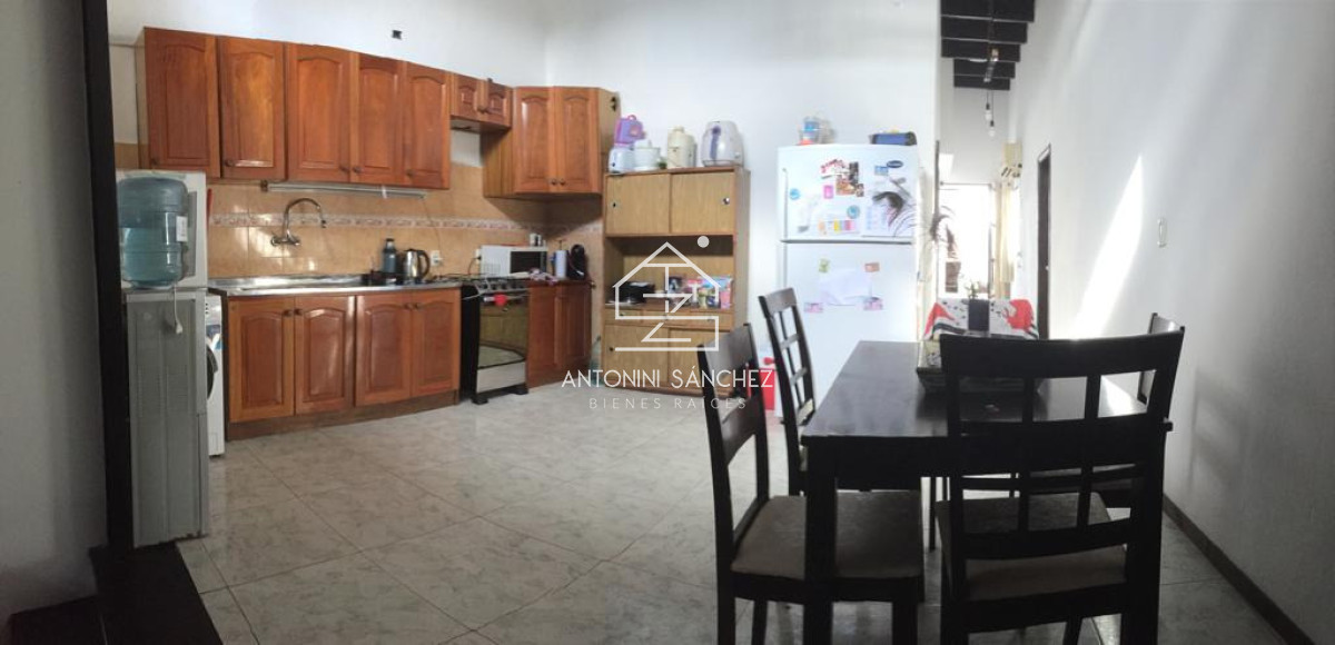Casa ID.3852 - CASA EN VENTA EN EL CENTRO DE MALDONADO