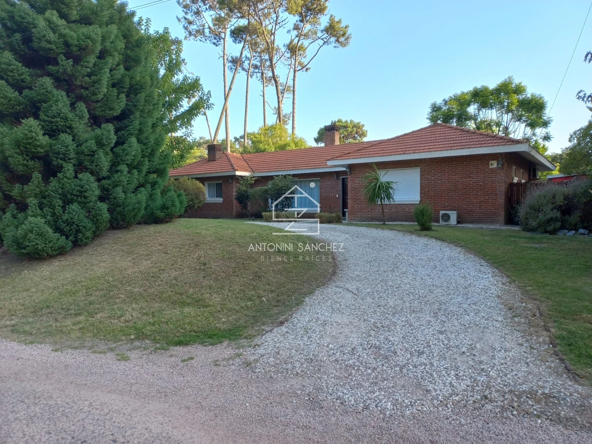 Casa ID.565 - Casa alquiler temporal Punta del Este