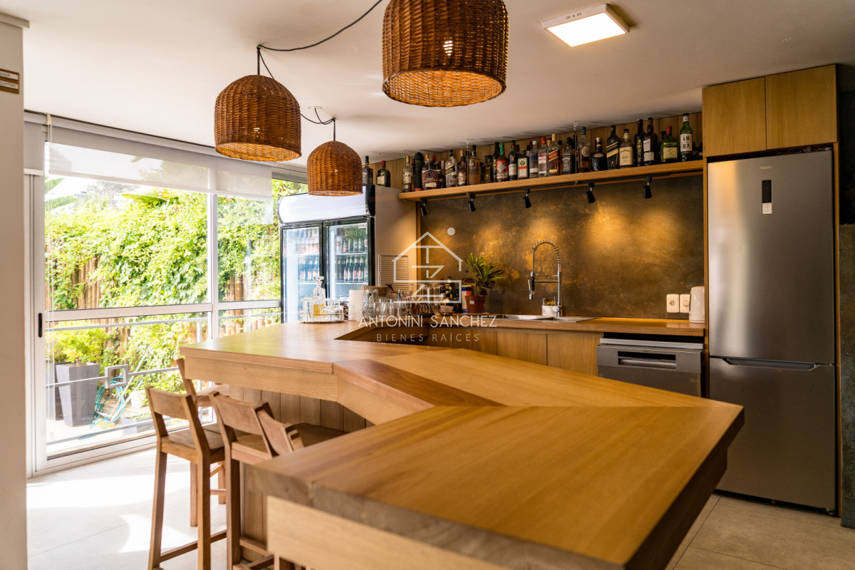 Casa ID.1456 - Venta Casa 4 dormitorios mas dependencia Punta del Este