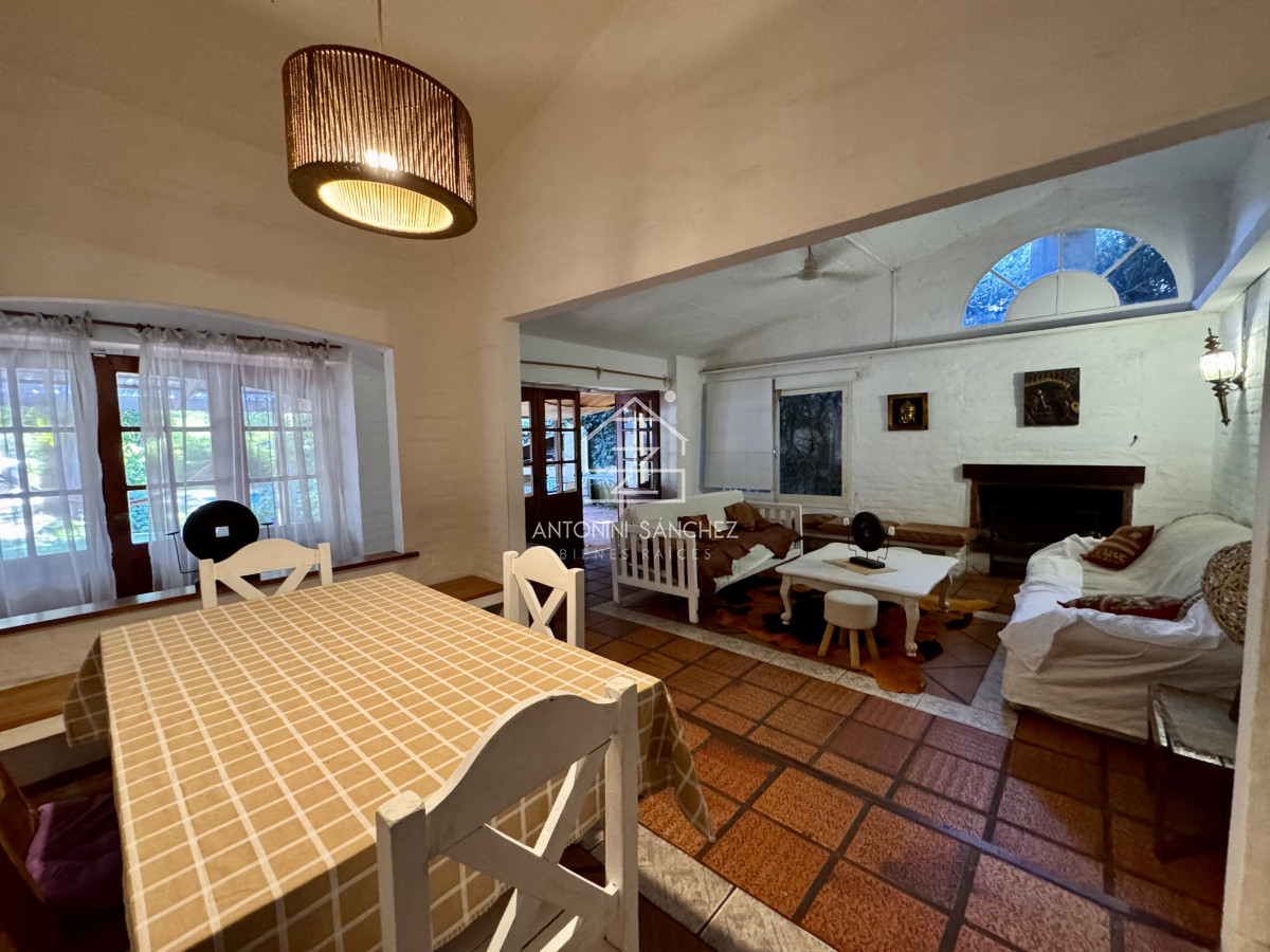 Casa ID.1659 - Venta casa 4 dormitorios Punta del Este