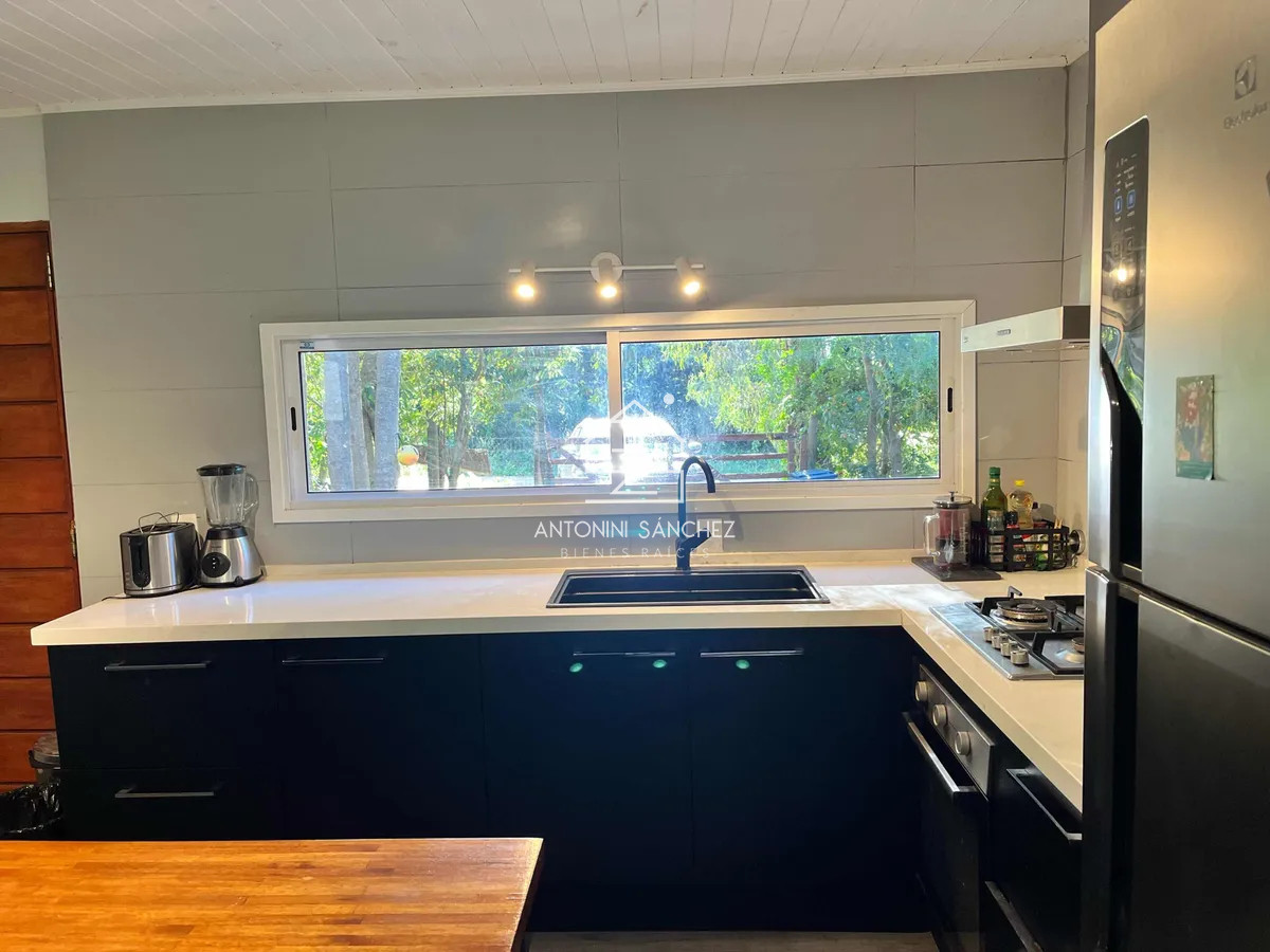 Casa ID.2238 - En venta Hermosa casa En Las Grutas-Punta Ballena