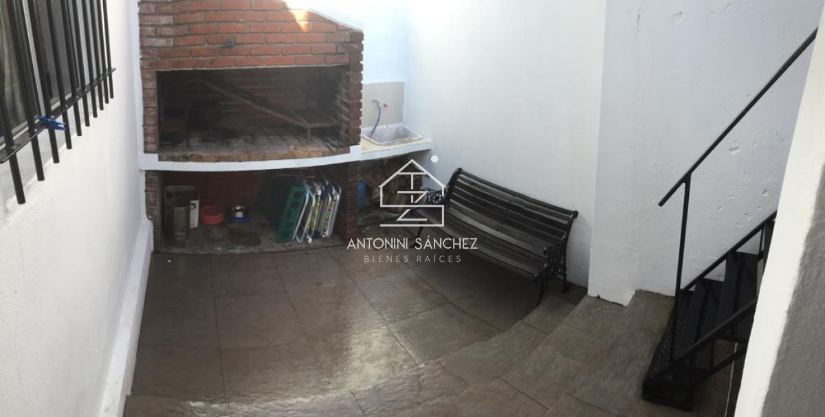Casa ID.3852 - CASA EN VENTA EN EL CENTRO DE MALDONADO