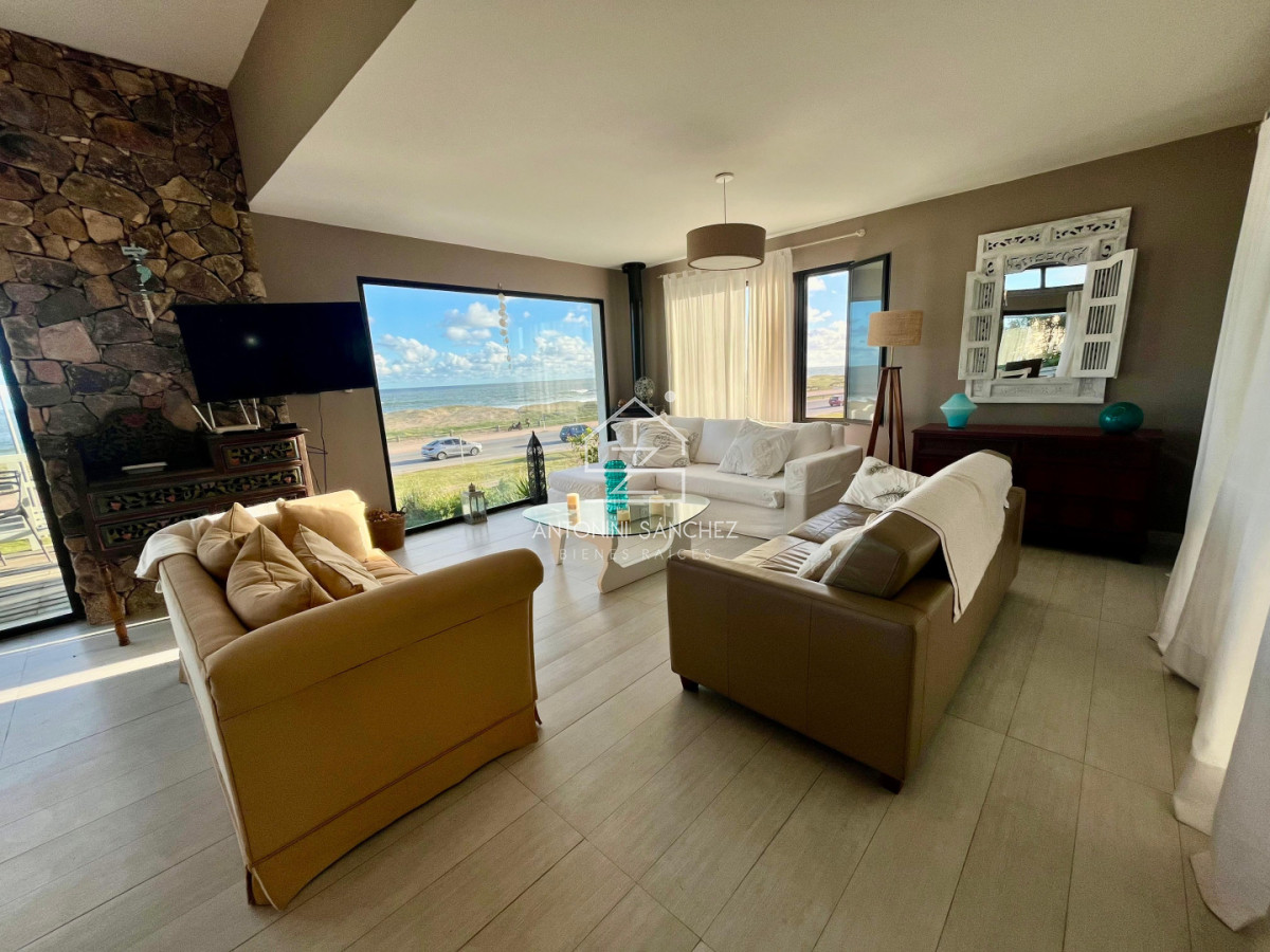 Casa ID.2952 - VENTA CASA MANANTIALES