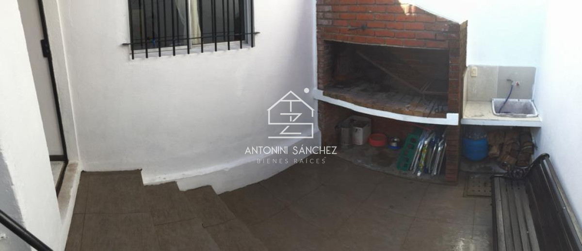 Casa ID.3852 - CASA EN VENTA EN EL CENTRO DE MALDONADO
