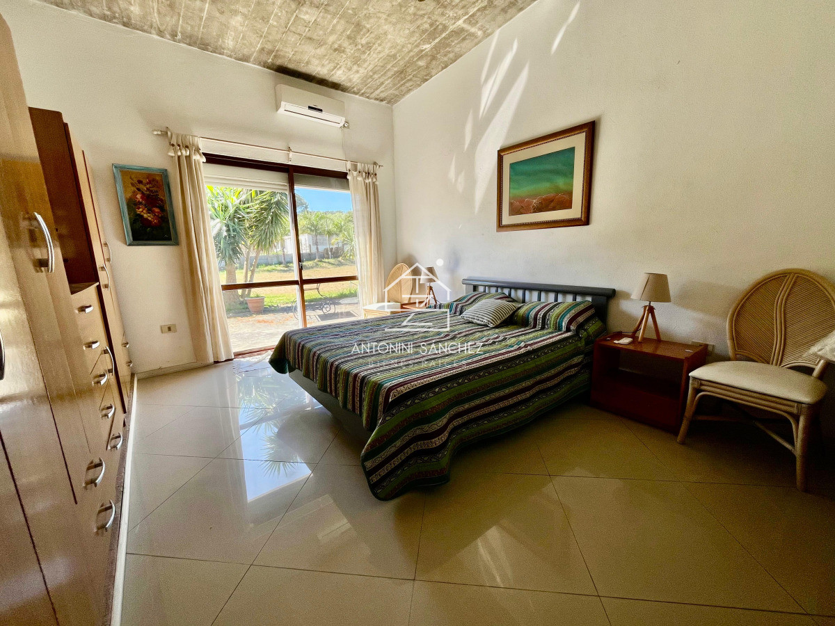 Casa ID.2826 - VENTA CASA 3 DORMITORIO PUNTA BALLENA-CLUB DEL LAGO
