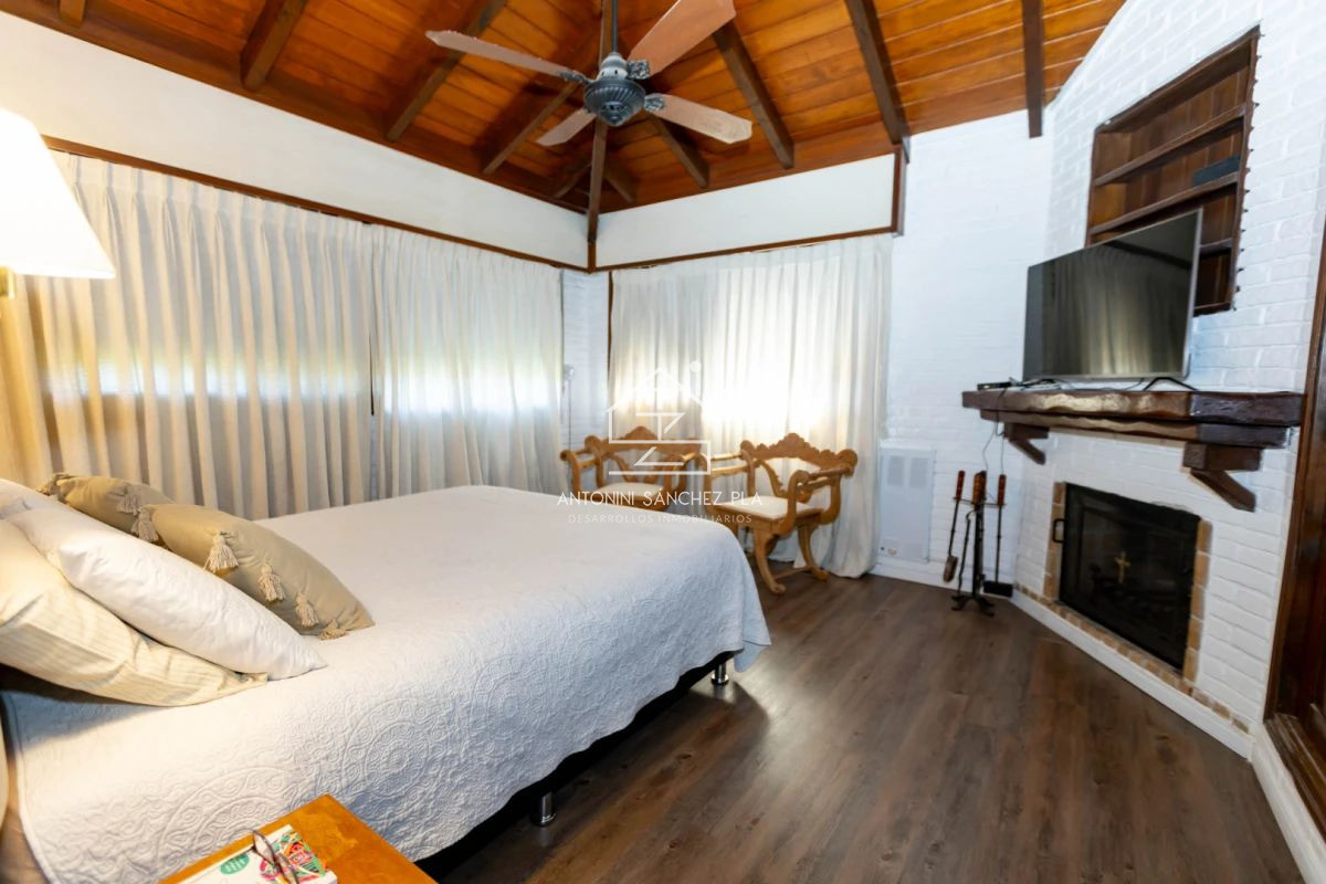 Casa ID.3064 - Alquiler Casa Pinares 3 dormitorios