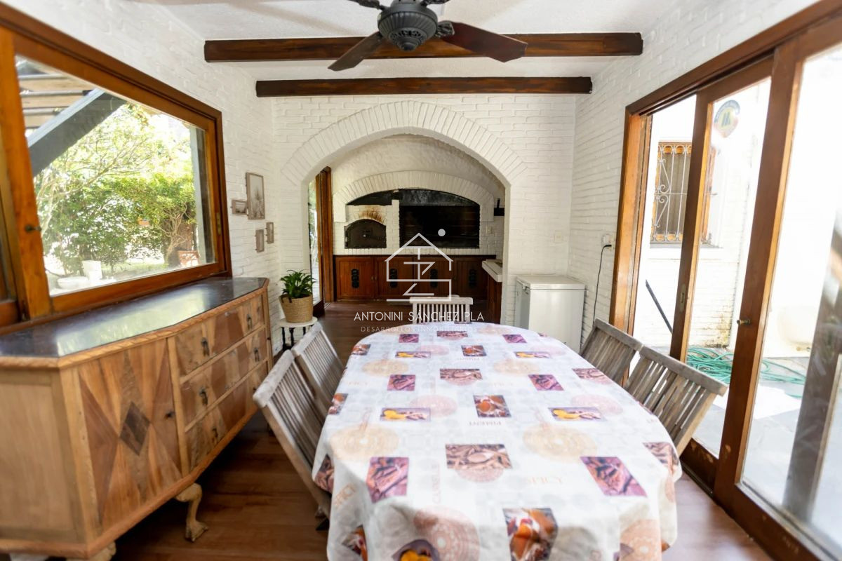 Casa ID.3064 - Alquiler Casa Pinares 3 dormitorios