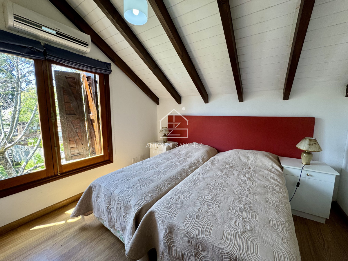 Casa ID.1672 - Casa en Venta, Pinares, Punta del Este.