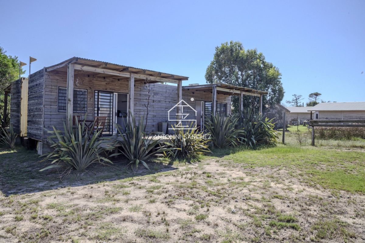 Casa ID.4663 - 4 Monoambientes en Venta en La Juanita Jose Ignacio