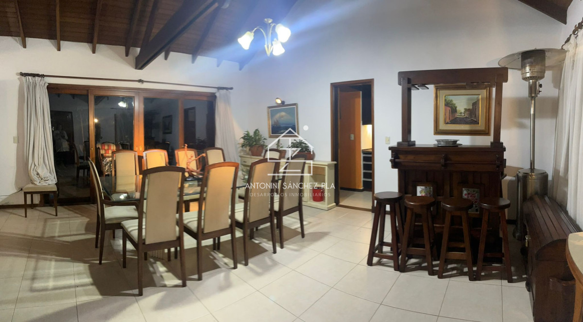 Casa ID.3586 - CASA EN ALQUILER CON PISCINA
