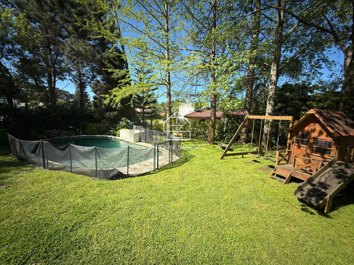 Casa ID.3769 - HERMOSA CASA EN CANTEGRIL CON PISCINA Y BARBACOA