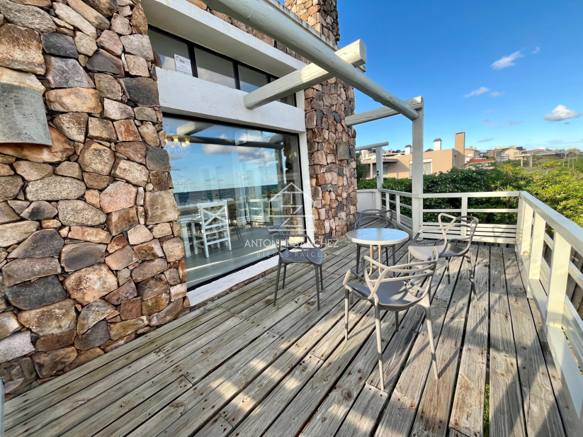 Casa ID.2952 - VENTA CASA MANANTIALES