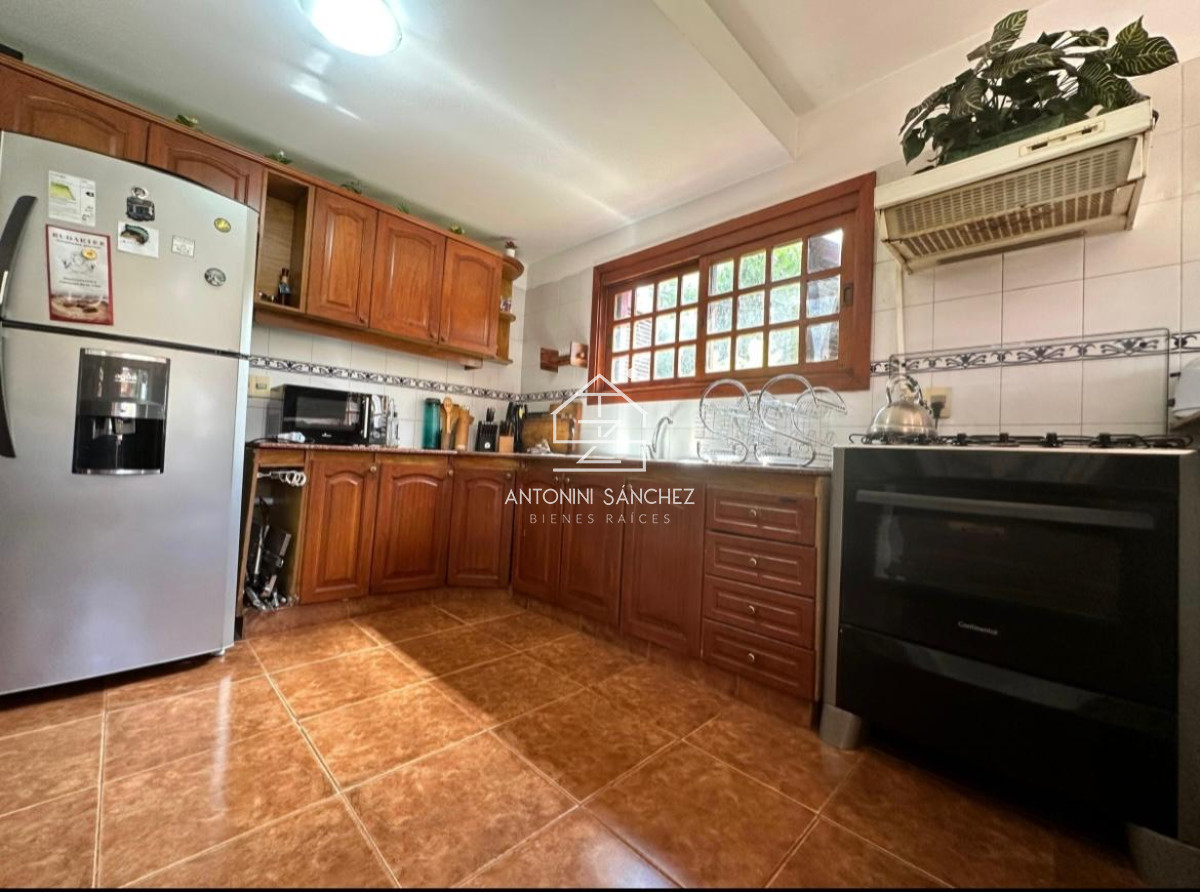 Casa ID.2274 - Venta y alquiler de Chalet Punta Ballena-Portezuelo