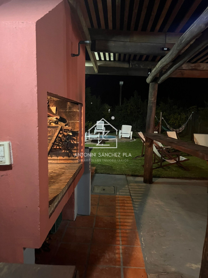 Casa ID.3586 - CASA EN ALQUILER CON PISCINA