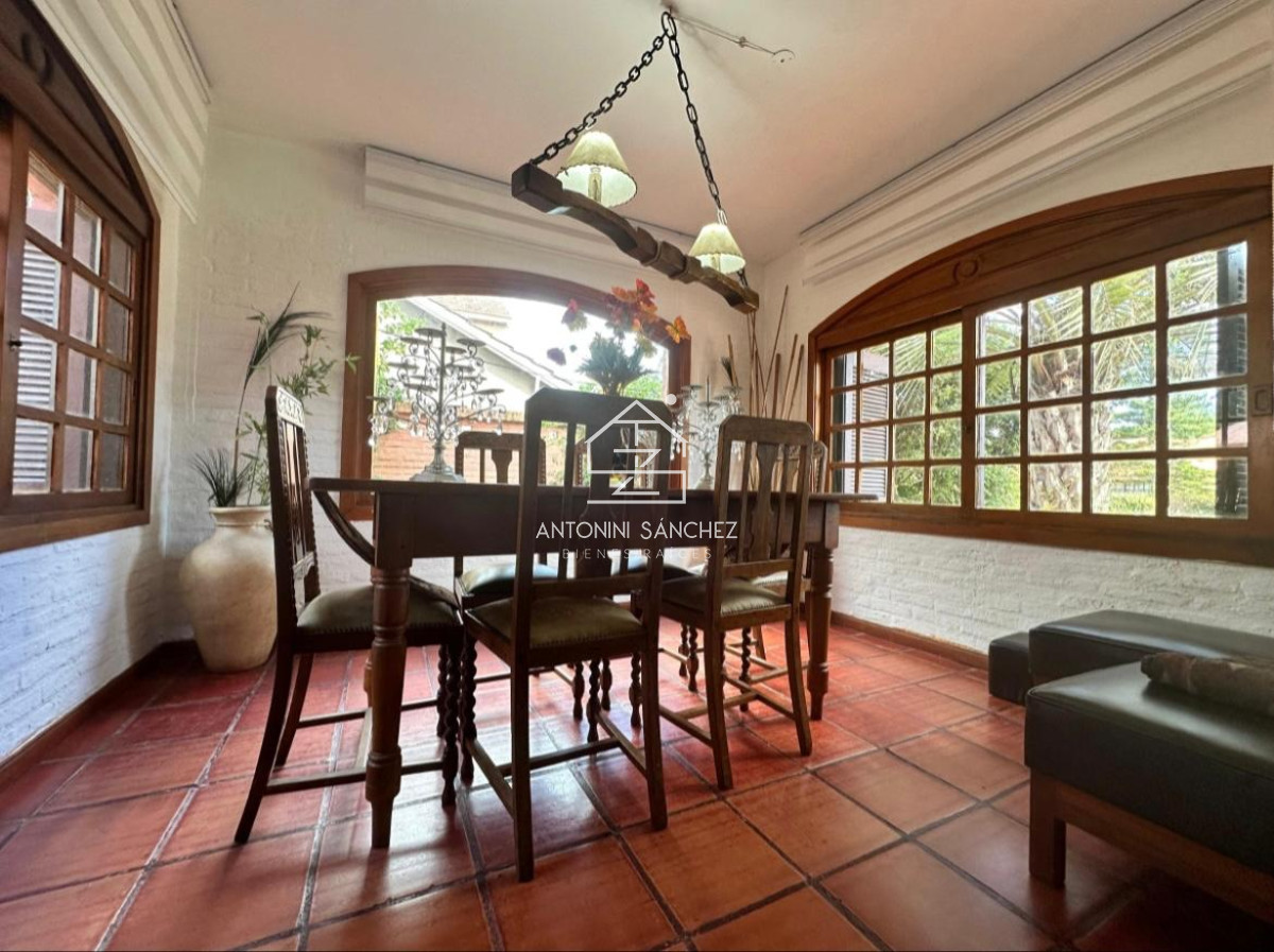 Casa ID.2274 - Venta y alquiler de Chalet Punta Ballena-Portezuelo