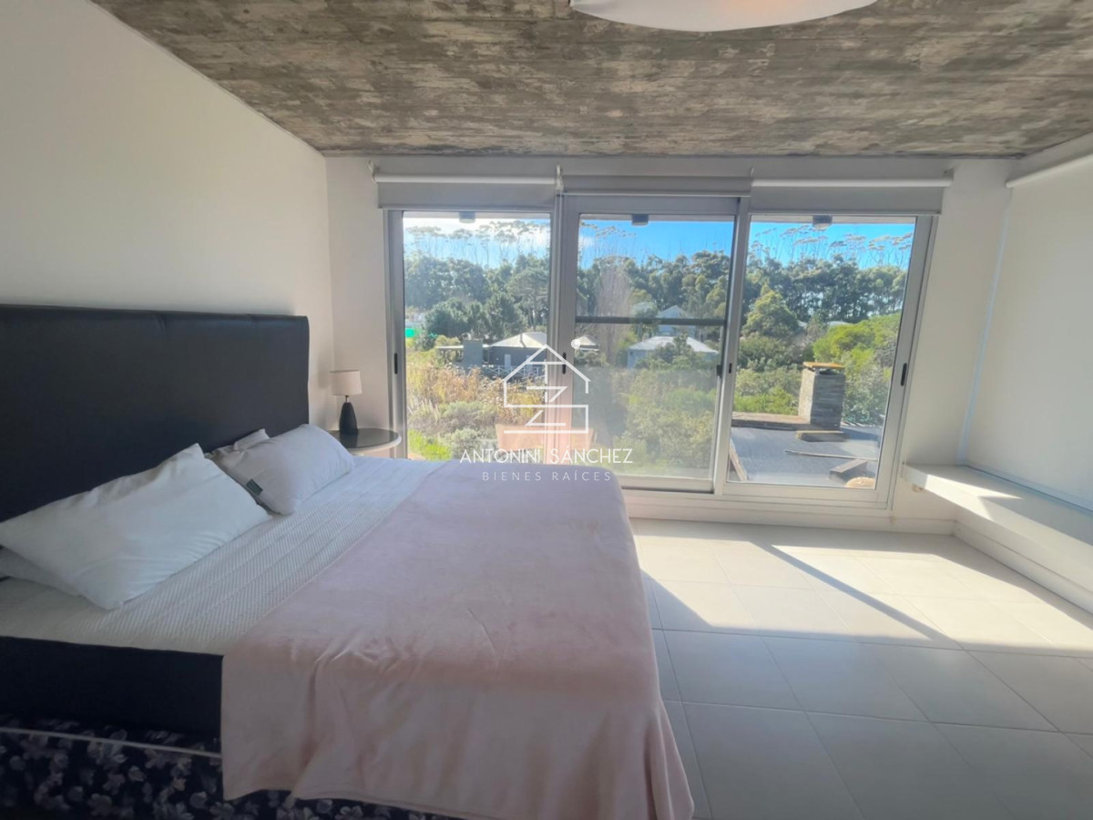 Casa ID.4760 - CASA EN VENTA DE 3 DORMITORIOS EN SUITE EN SAN VICENTE A TAN SOLO 150 METROS DEL MAR
