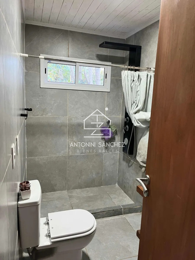 Casa ID.2238 - En venta Hermosa casa En Las Grutas-Punta Ballena