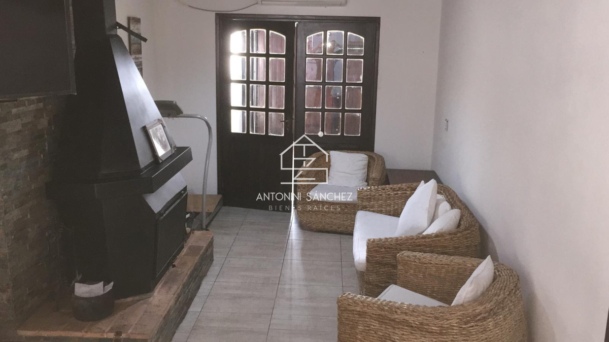 Casa ID.3852 - CASA EN VENTA EN EL CENTRO DE MALDONADO