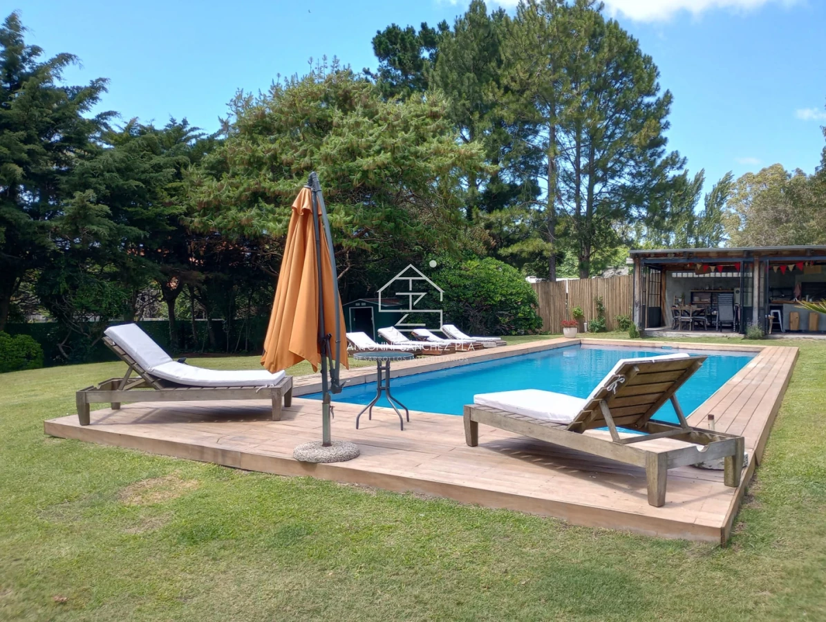 Casa ID.2969 - Venta Casa 5 Dormitorios Zona Golf Punta del Este