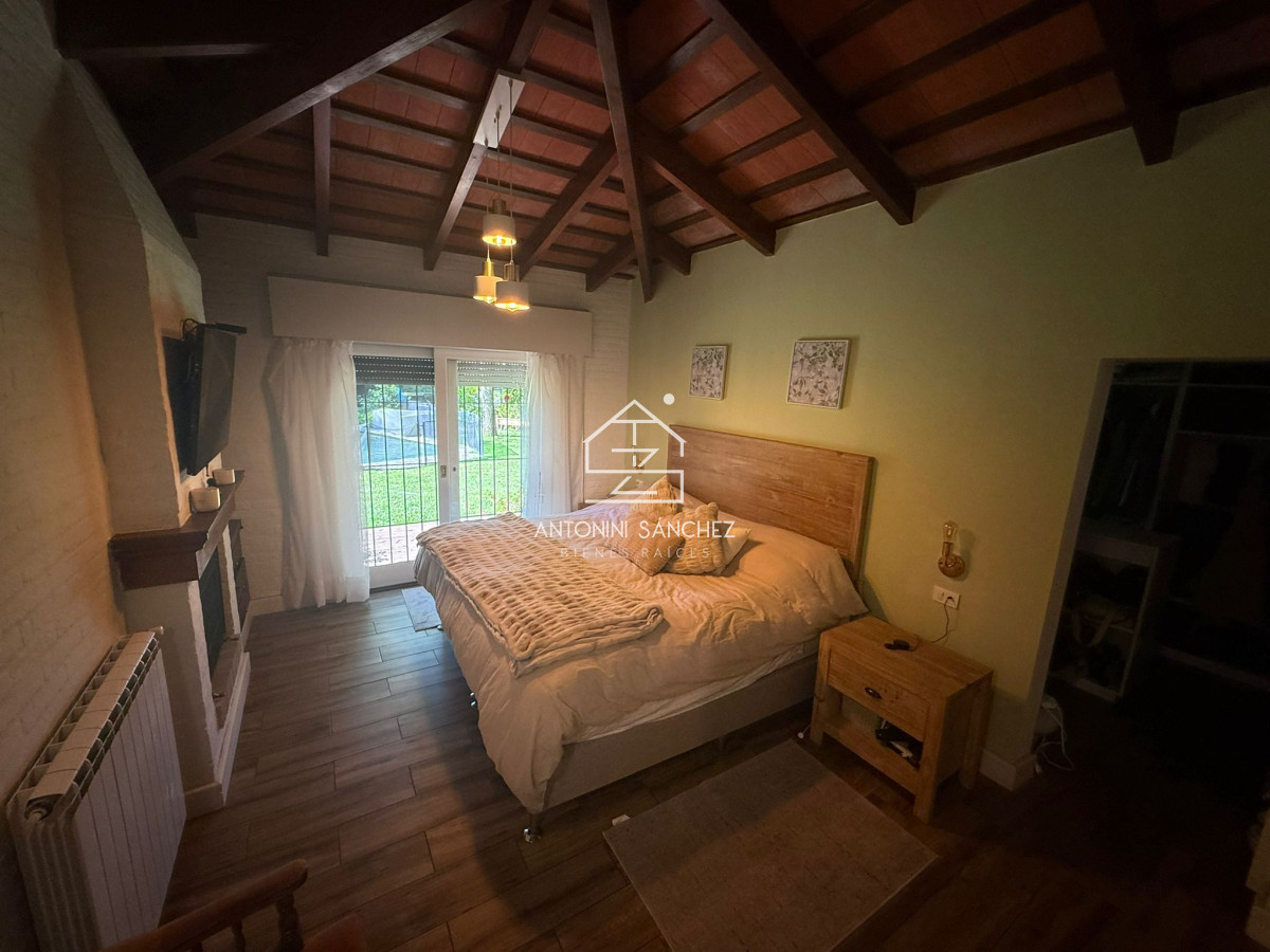 Casa ID.3769 - HERMOSA CASA EN CANTEGRIL CON PISCINA Y BARBACOA
