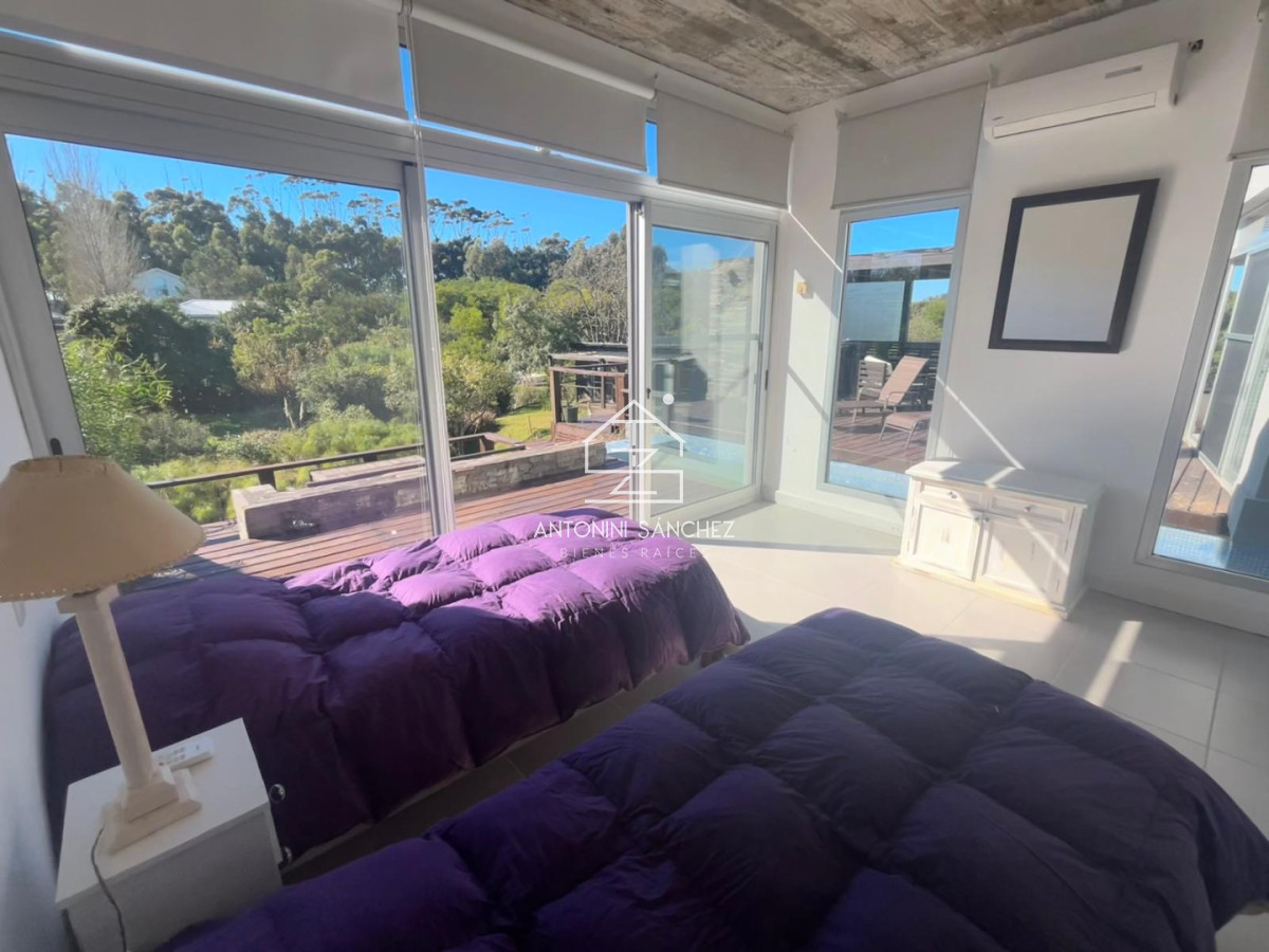 Casa ID.4760 - CASA EN VENTA DE 3 DORMITORIOS EN SUITE EN SAN VICENTE A TAN SOLO 150 METROS DEL MAR