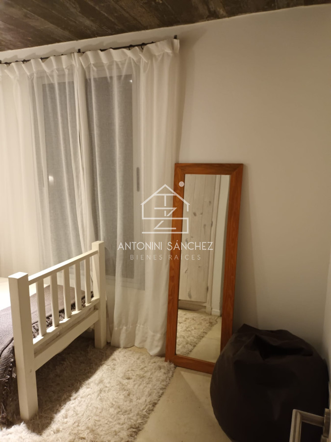 Casa ID.1227 - Venta Casa 5 dormitorios Rincón del Indio Punta del Este