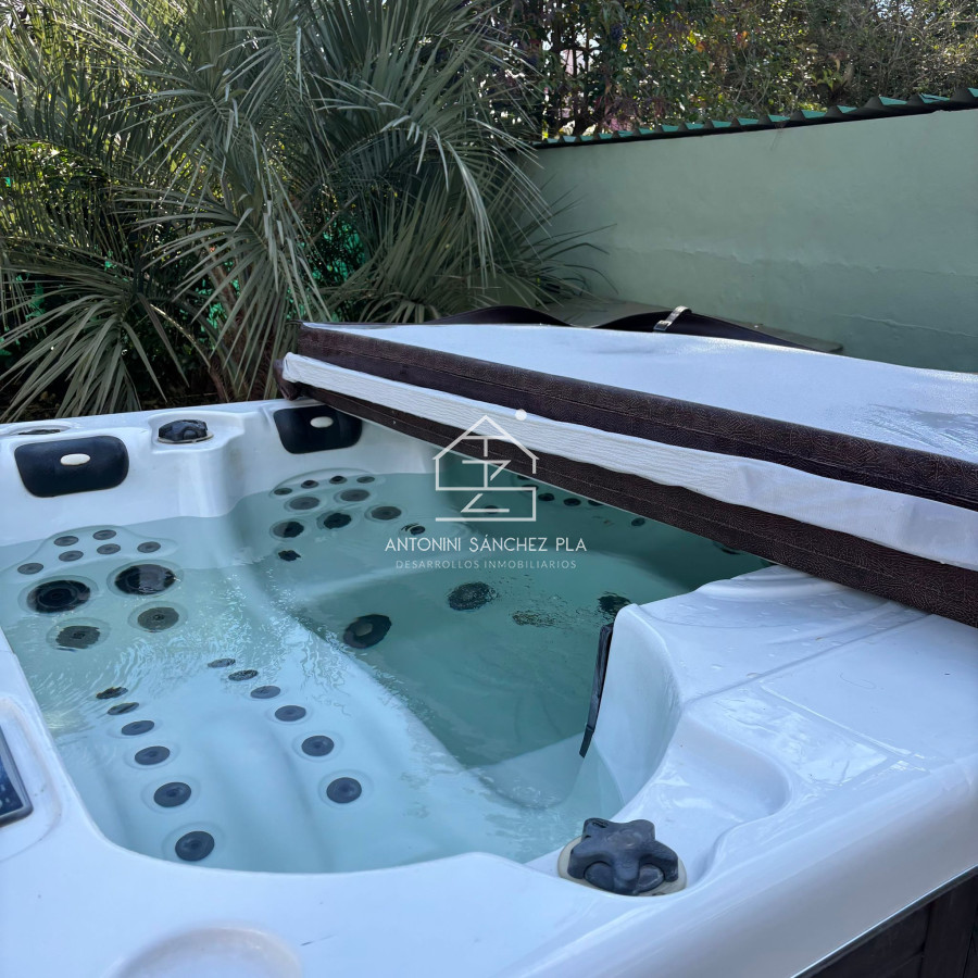 Casa ID.3738 - 5 DORMITORIOS EN CANTEGRIL CON PISCINA