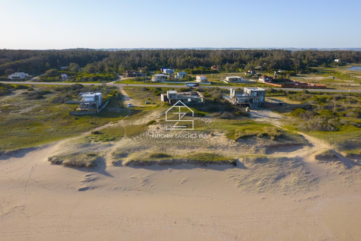 Casa ID.3686 - VENTA CASA 3 DORMITORIOS JOSE IGNACIO