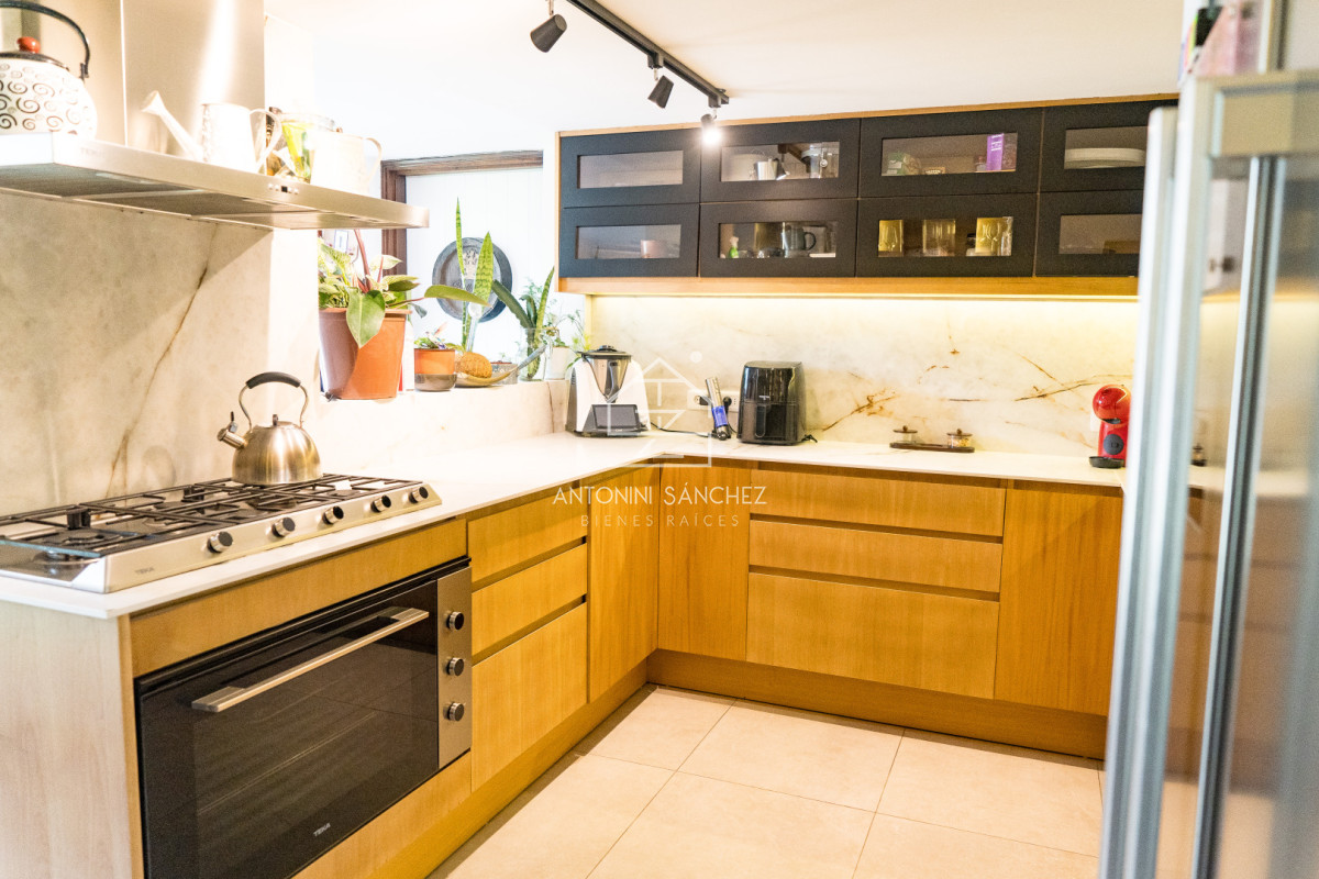 Casa ID.1456 - Venta Casa 4 dormitorios mas dependencia Punta del Este