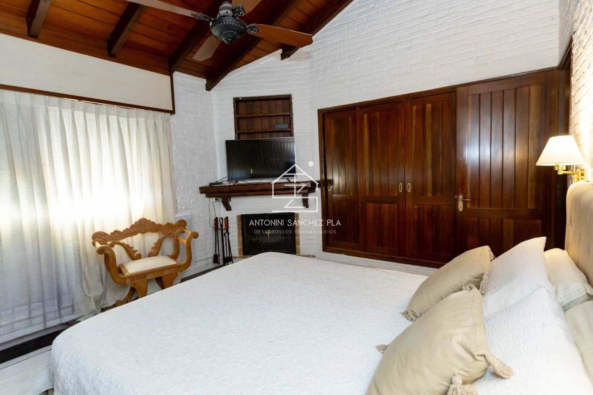 Casa ID.3064 - Alquiler Casa Pinares 3 dormitorios