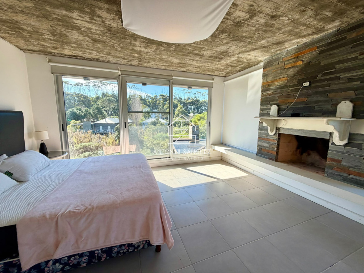 Casa ID.4760 - CASA EN VENTA DE 3 DORMITORIOS EN SUITE EN SAN VICENTE A TAN SOLO 150 METROS DEL MAR