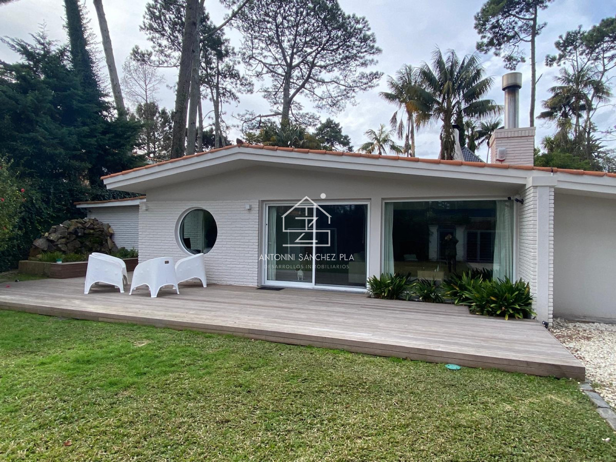 Casa ID.2858 - Alquiler temporal casa 4 dormitorios Mansa