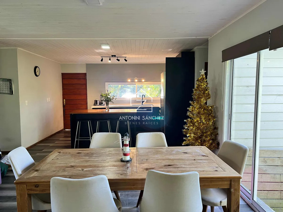 Casa ID.2238 - En venta Hermosa casa En Las Grutas-Punta Ballena