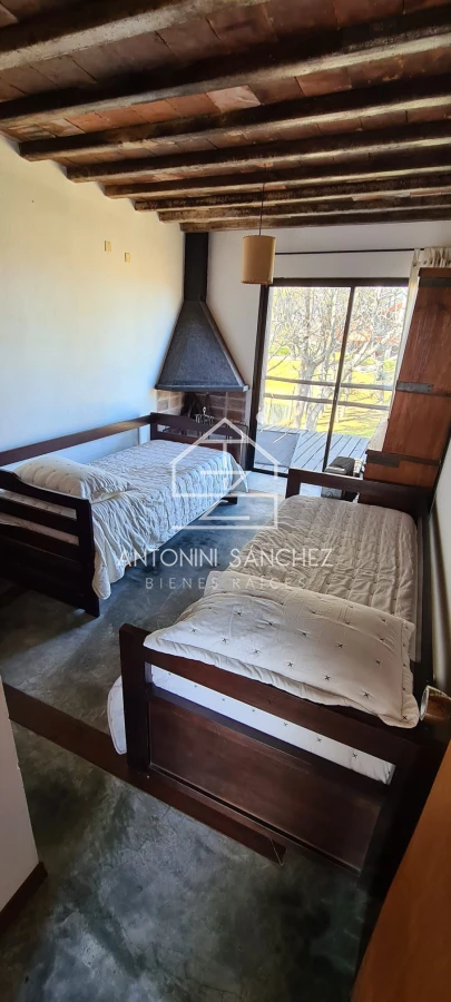 Casa ID.2394 - ESPECTACULAR CHALET EARENAS DE JOSE IGNACIO 