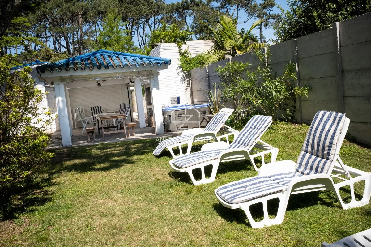 Casa ID.2388 - Casa en alquiler en Punta del Este Temporada 