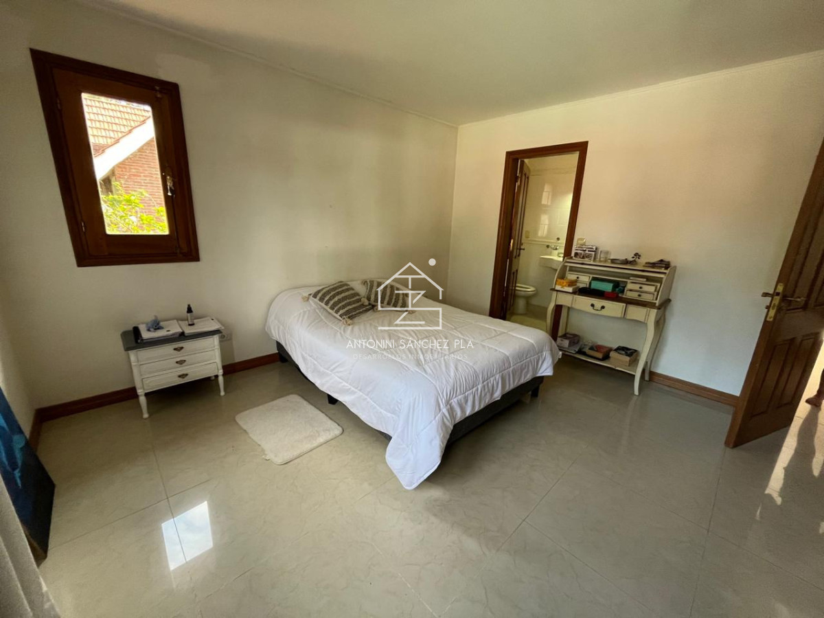 Casa ID.3043 - Alquiler temporal casa 5 Dormitorios Lugano