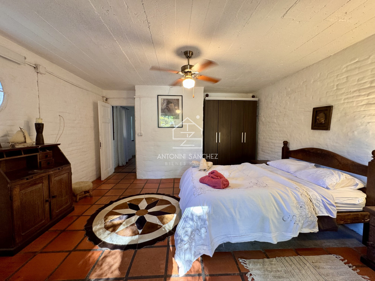 Casa ID.1659 - Venta casa 4 dormitorios Punta del Este