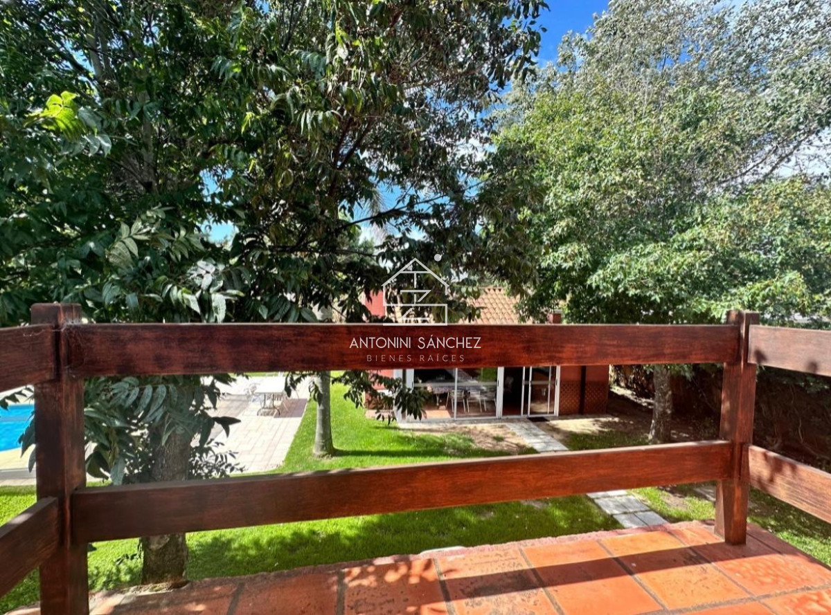 Casa ID.2274 - Venta y alquiler de Chalet Punta Ballena-Portezuelo