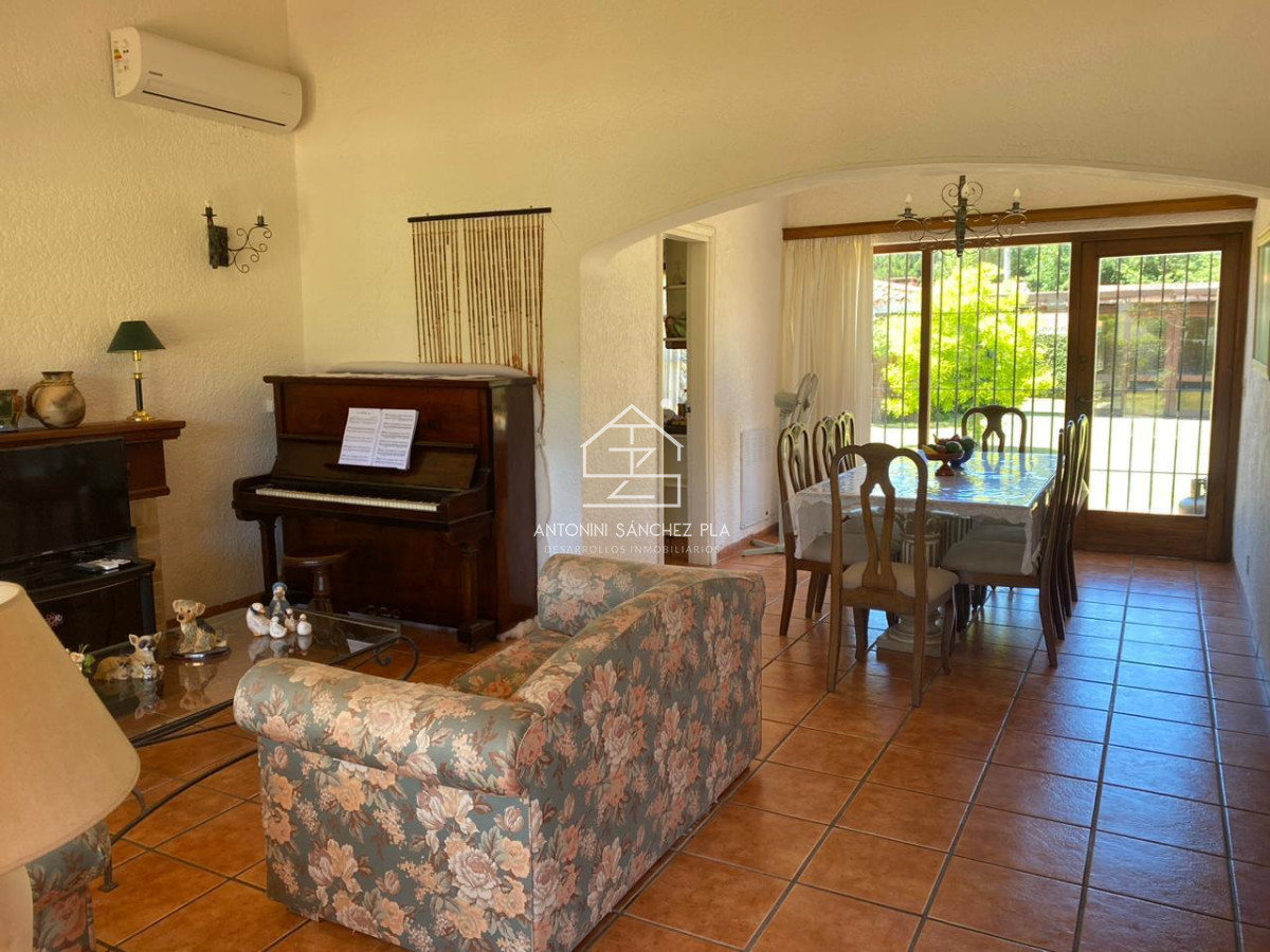 Casa ID.3687 - CASA EN ALQUILER A 100 METROS DEL MAR EN MANSA