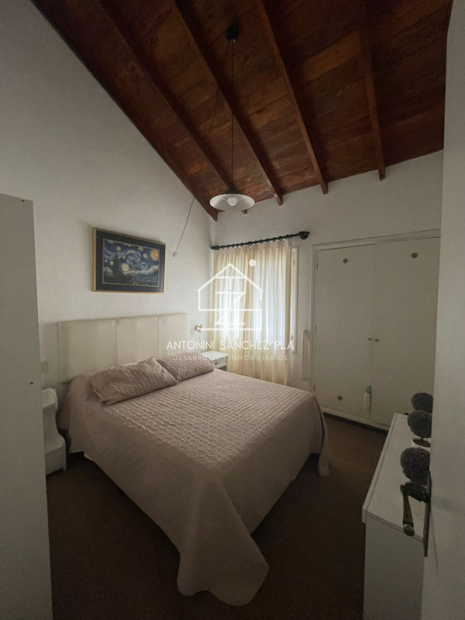Casa ID.4642 - CASA EN ALQUILER TEMPORAL EN SAN RAFAEL 4 DORMITORIOS
