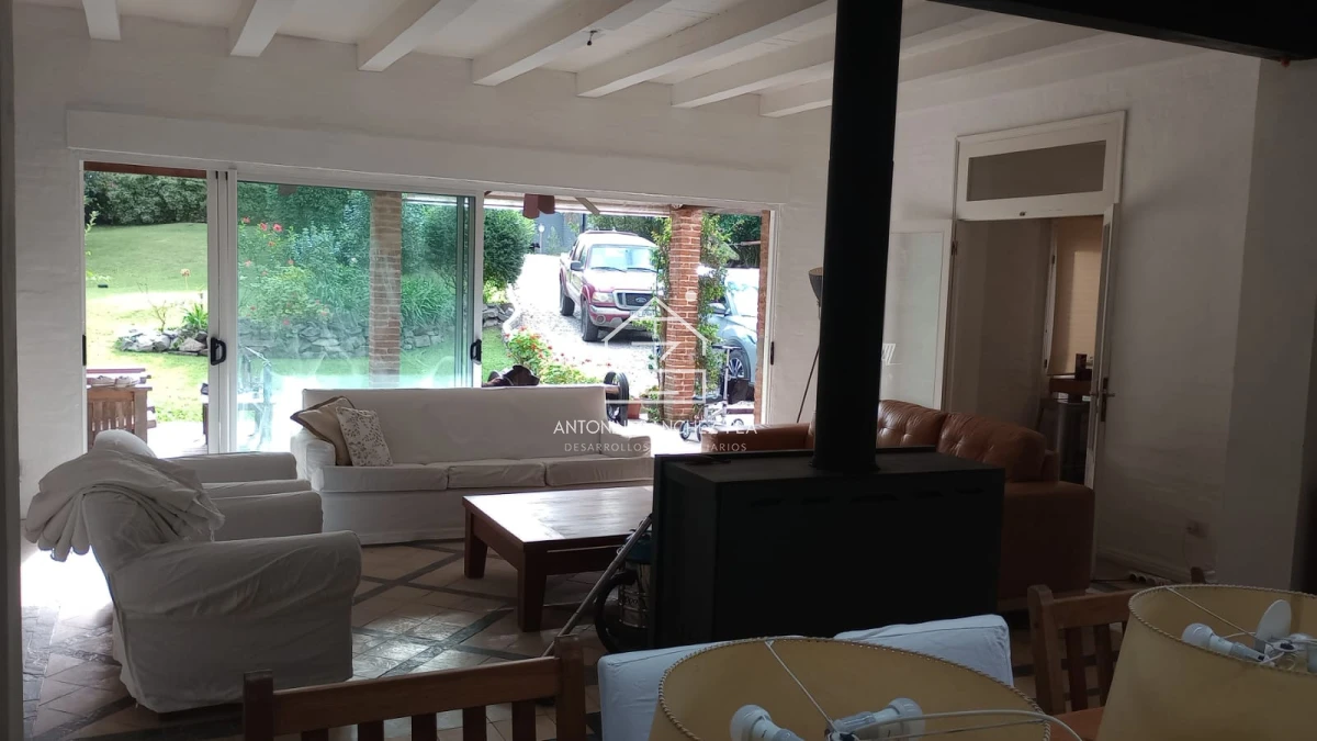 Casa ID.2969 - Venta Casa 5 Dormitorios Zona Golf Punta del Este