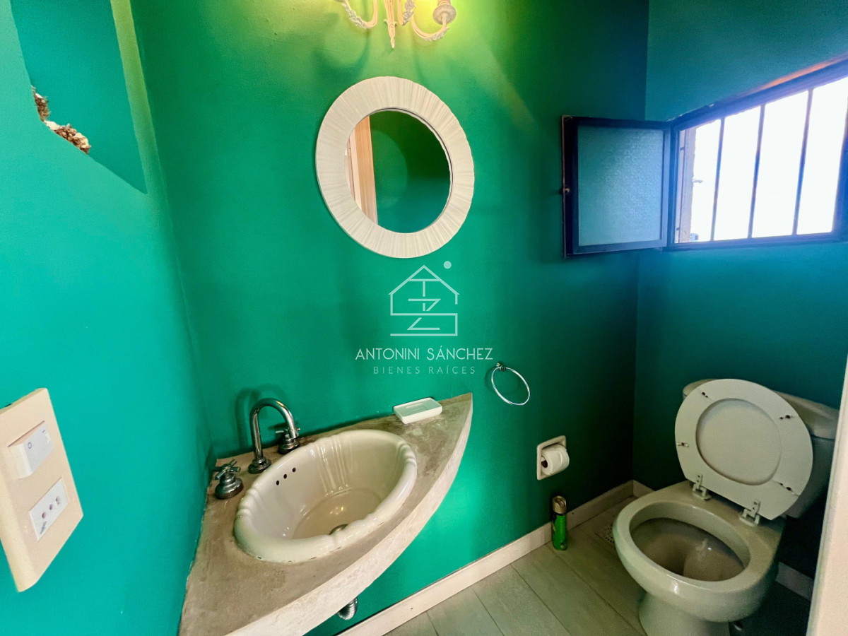 Casa ID.2952 - VENTA CASA MANANTIALES