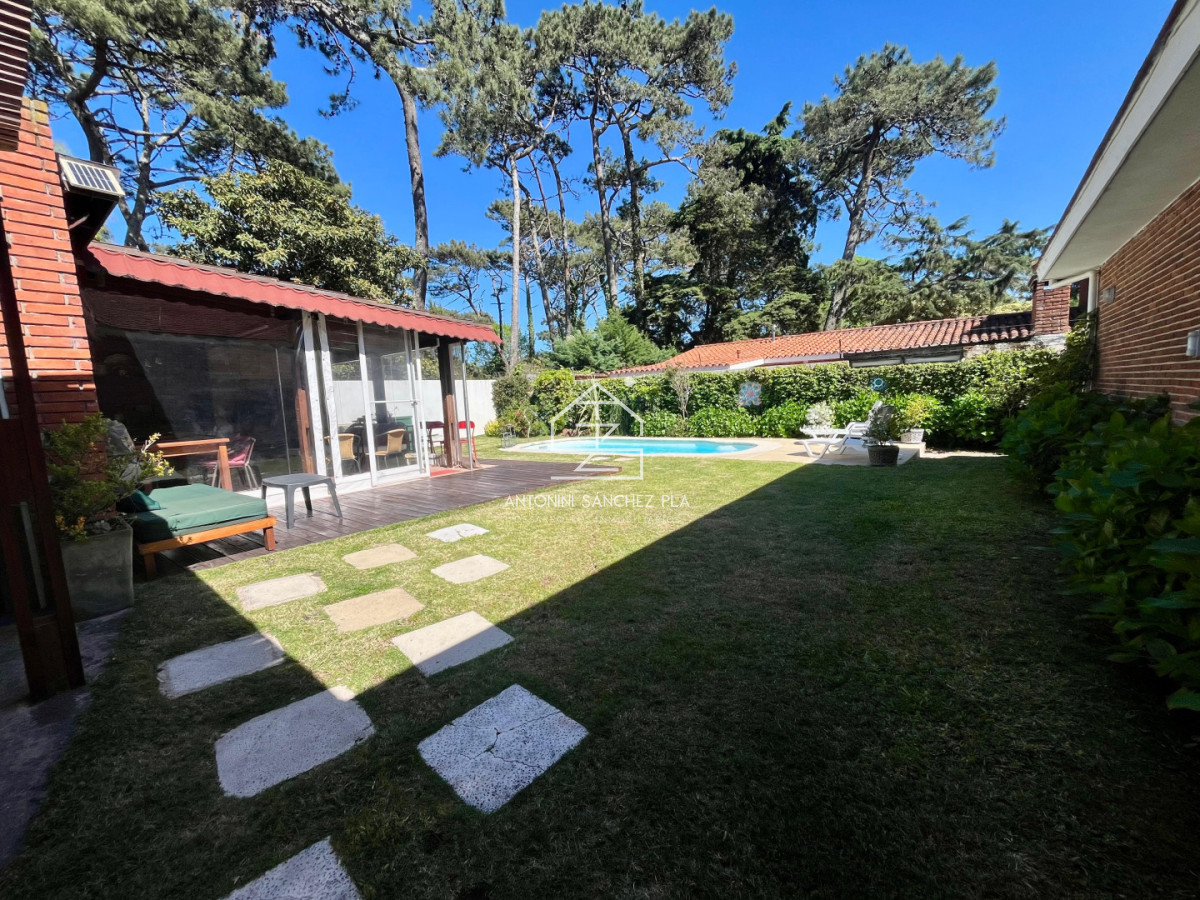 Casa ID.2913 - CASA EN ALQUILER TEMPORAL MANSA 3 DORMITORIOS