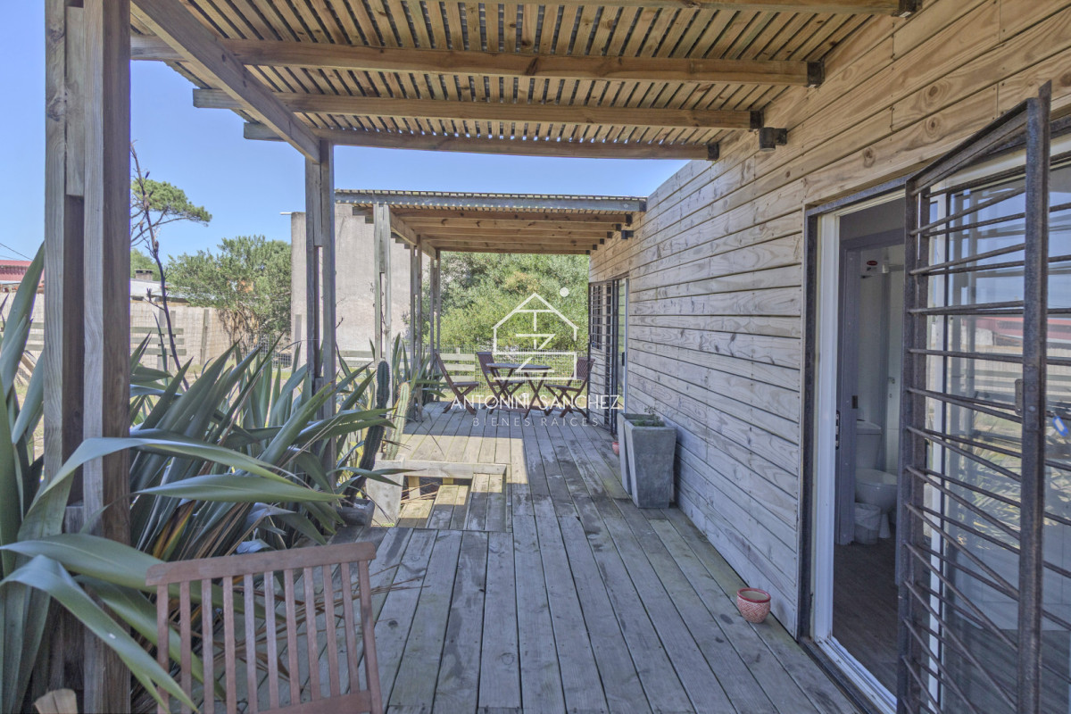 Casa ID.4663 - 4 Monoambientes en Venta en La Juanita Jose Ignacio
