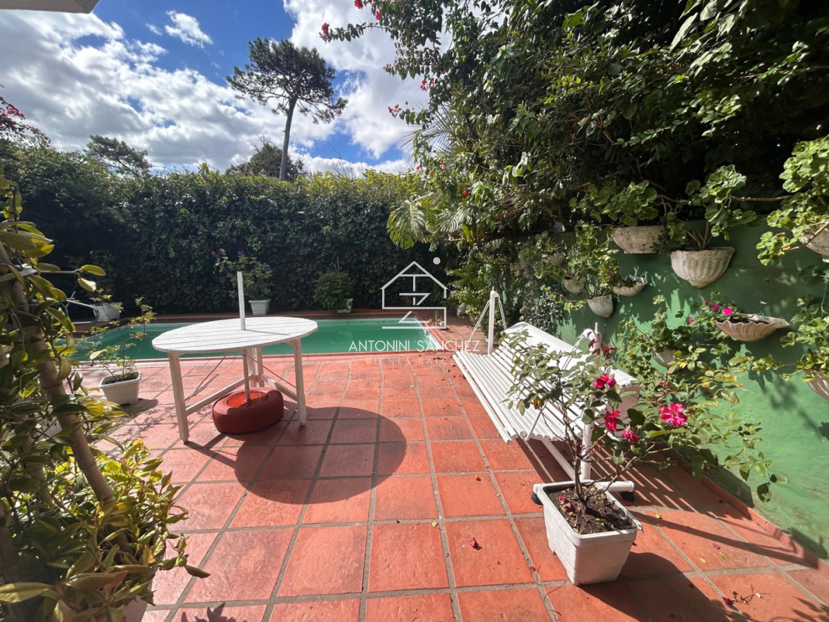 Casa ID.4122 - VENTA DE CASA EN PINARES CERCA DEL MAR