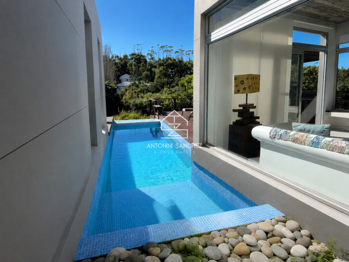 Casa ID.4760 - CASA EN VENTA DE 3 DORMITORIOS EN SUITE EN SAN VICENTE A TAN SOLO 150 METROS DEL MAR