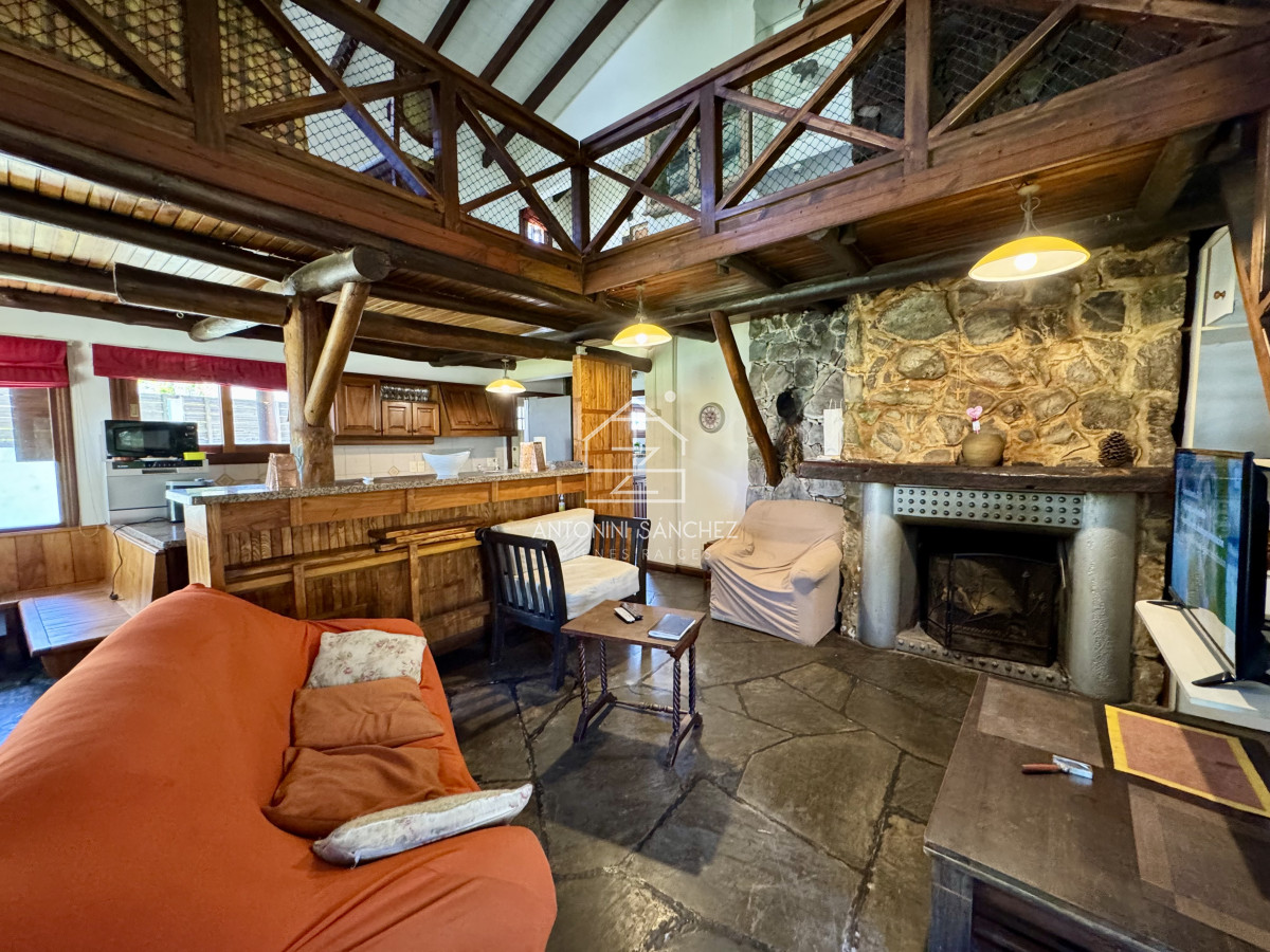 Casa ID.1672 - Casa en Venta, Pinares, Punta del Este.