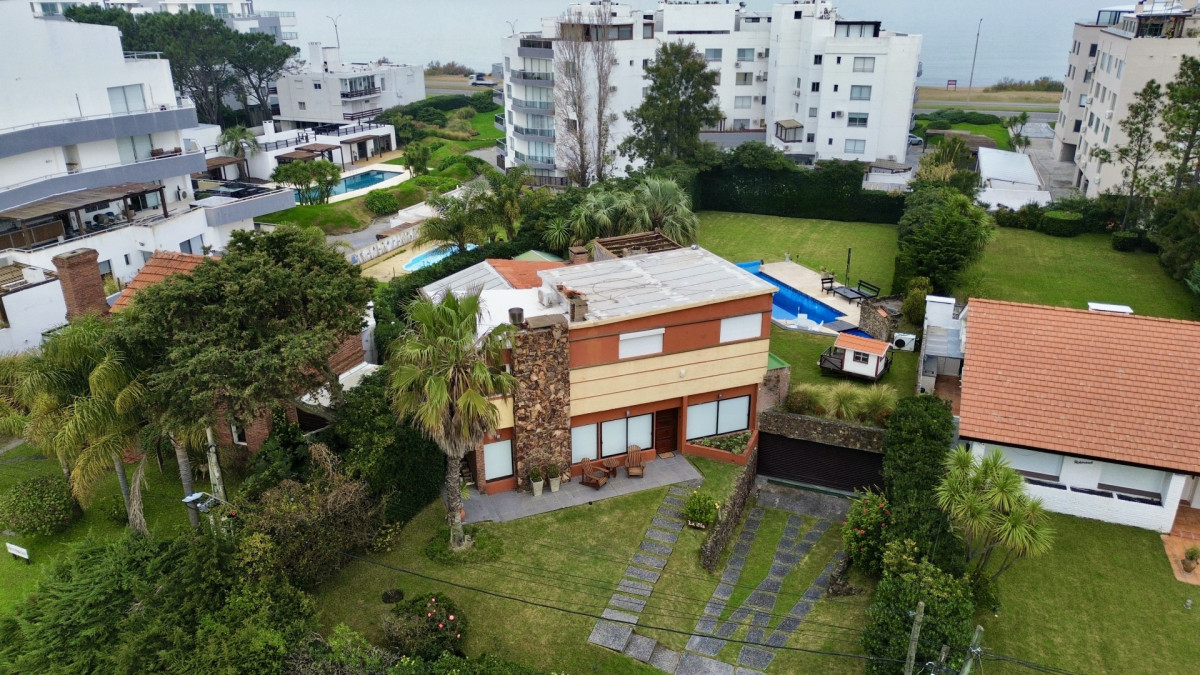 Venta casa 3 dormitorios Pinares