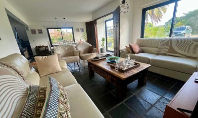Venta casa 3 dormitorios 3 baños Portezuelo