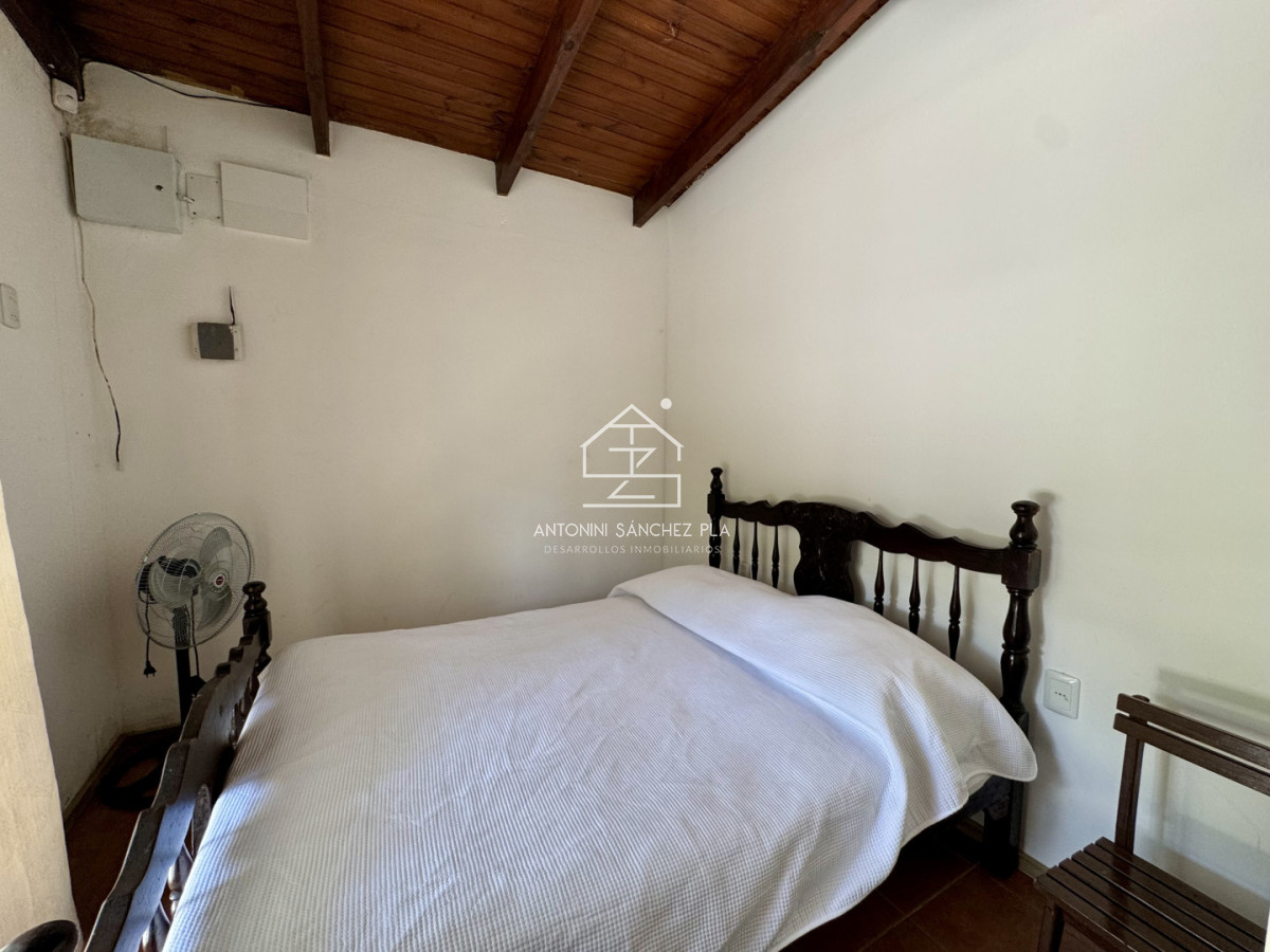 Chacra ID.715 - Alquiler temporal chacra 6 dormitorios 